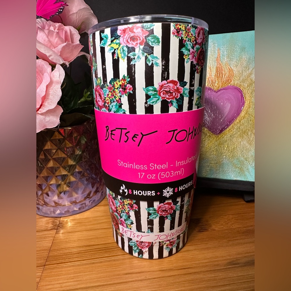 Betsey Johnson Black and Pink Floral Tumbler 🩷🖤 - Picture 9 of 9